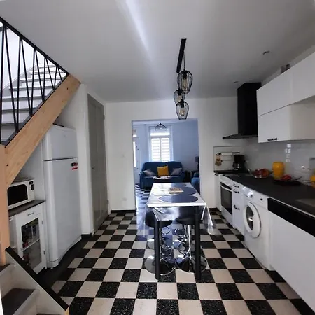 La Tanatte De Sur La Cote D Opale